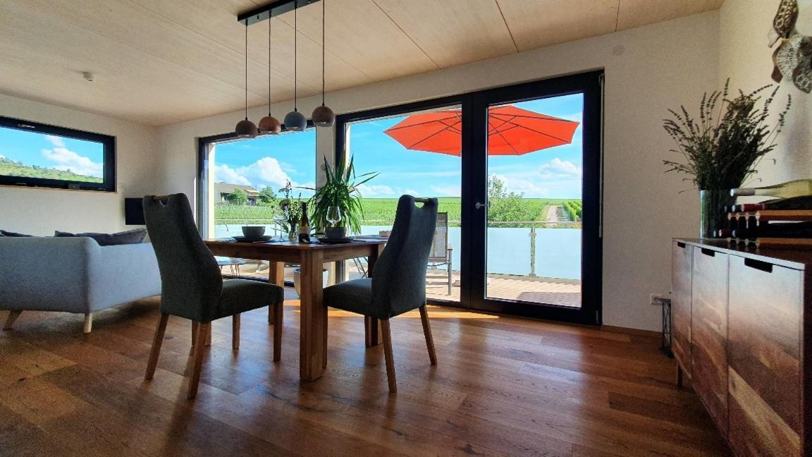 Gaestehaus Casa Luna - Paradiesische Ferienwohnungen Am Kaiserstuhl! Bischoffingen ภายนอก รูปภาพ